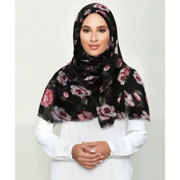 Women Black Fashion Flowers Print Scarves Winter Head Shawl Cotton Wrap - Picture 5 of 9